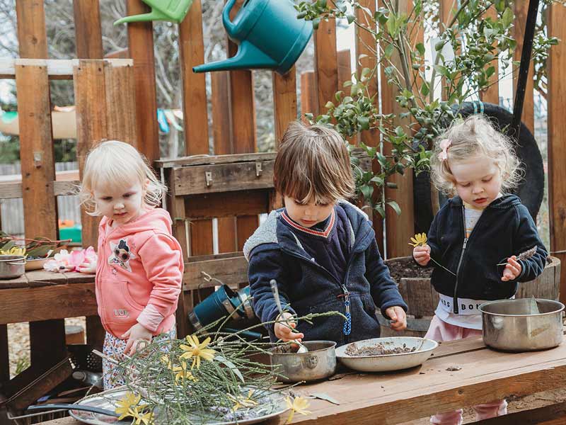 Yorke Room - outdoor play